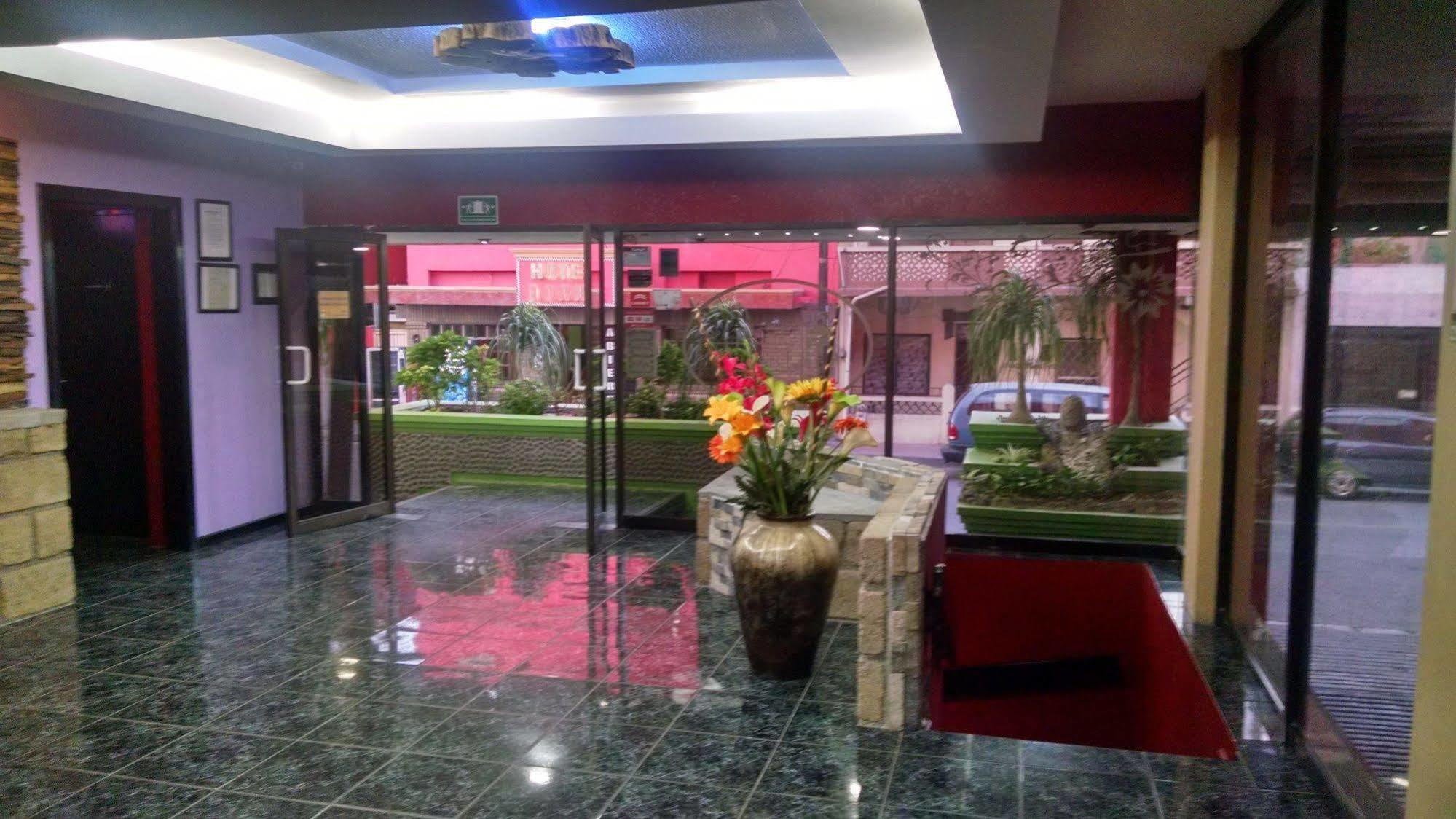 Hotel La Silla Monterrey Eksteriør bilde